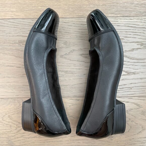 Clarks Collection Ultimate Comfort Slip On 1" Heel Patent Toe Shoes Black Sz 8.5 - Picture 4 of 10